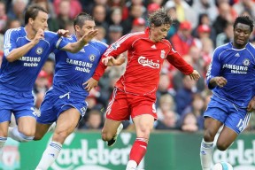 星空体育官网下载入口-王者归来！浓眉哥首战炸裂，挺进下一轮引爆全场